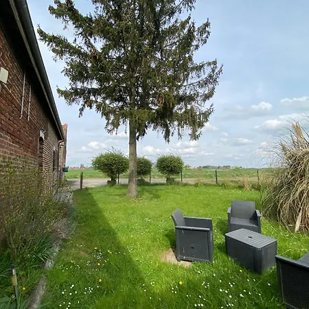 De La Carnoy * Ennetieres-en-Weppes